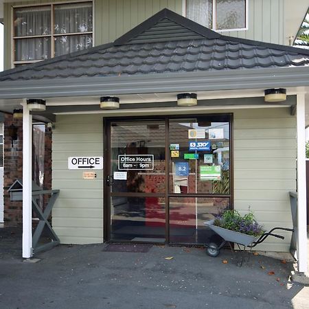 Midway Pacifica Lodge 로어허트 외부 사진